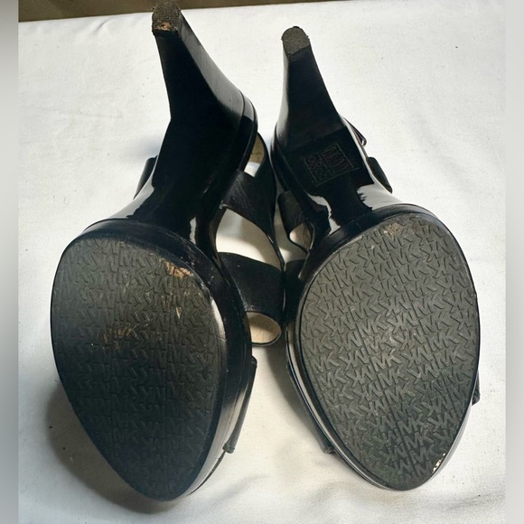 MICHAEL By MICHAEL KORS Carla Leather Open-Toe Platform Buckle Strap Sandals 8.5 - Picture 8 of 12